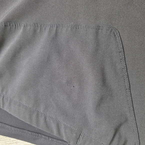 Avalanche Women's Sleek Black Cropped Pants - Picture 6 of 10